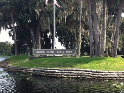 pix_173_flchapter_001 (41K)